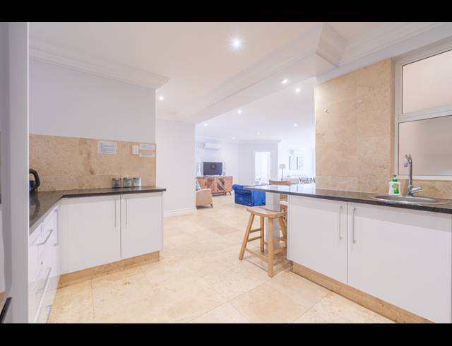 4 BEDROOM APARTMENT FOR SALE IN WILLARD BEACH